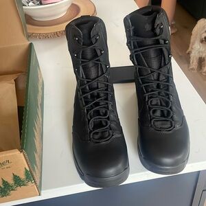 Danner Kinetic size 12 new in box